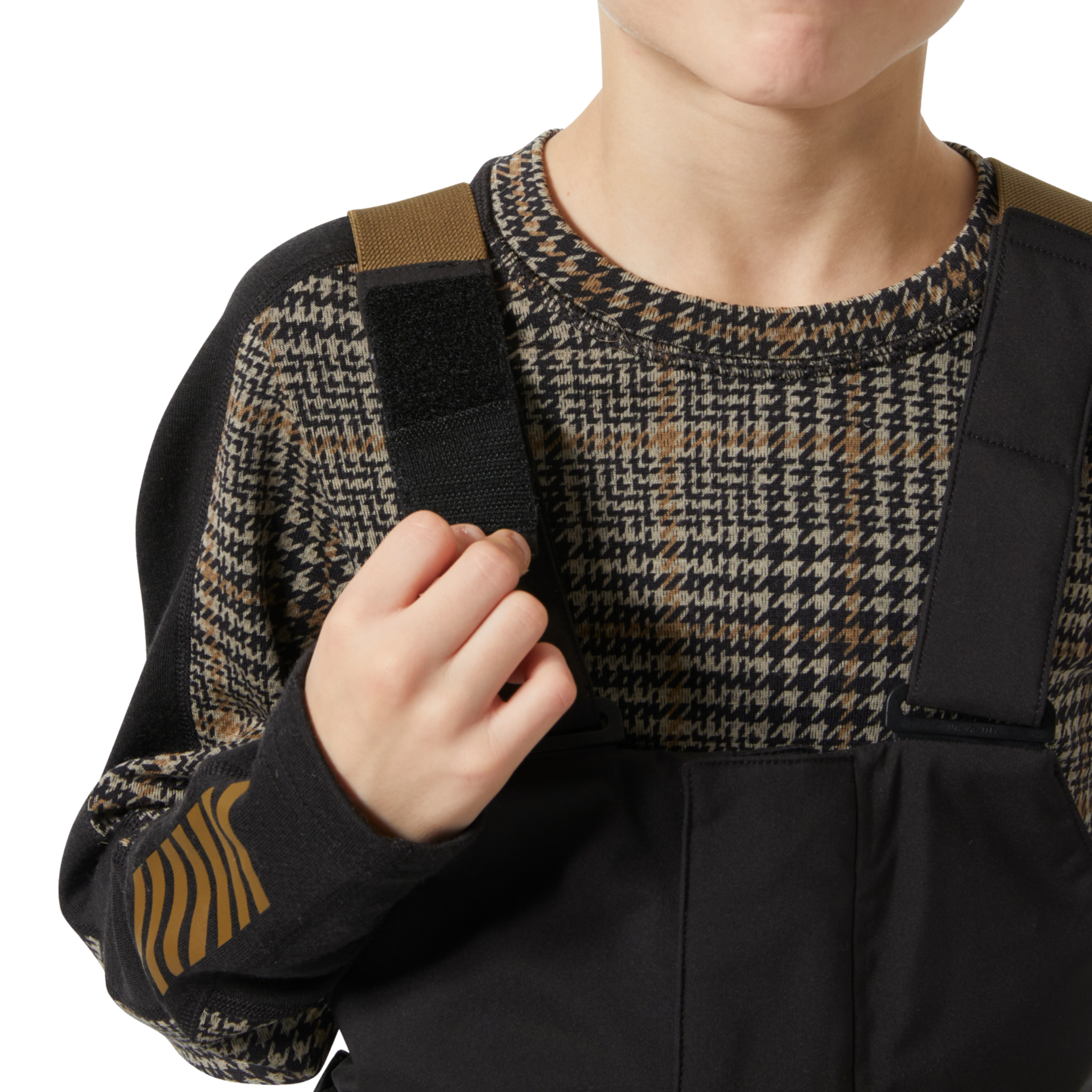 Helly Hansen Jr Summit 2.0 Bib Pants in Black with adjustable elastic suspenders for a secure customizable fit