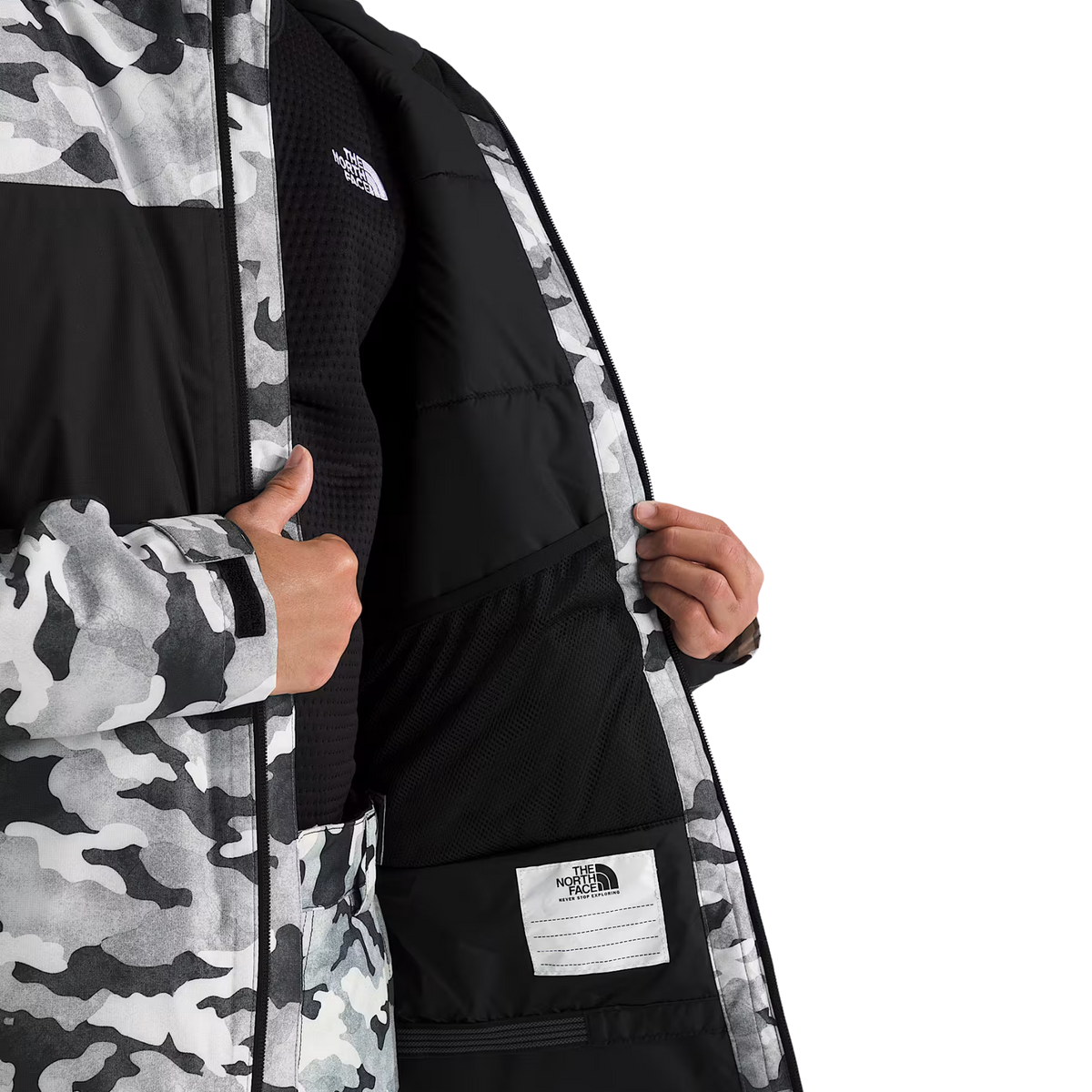 The North Face Boys Freedom Insulated Jacket internal powder skirt with gripper elastic designed to help keep snow out