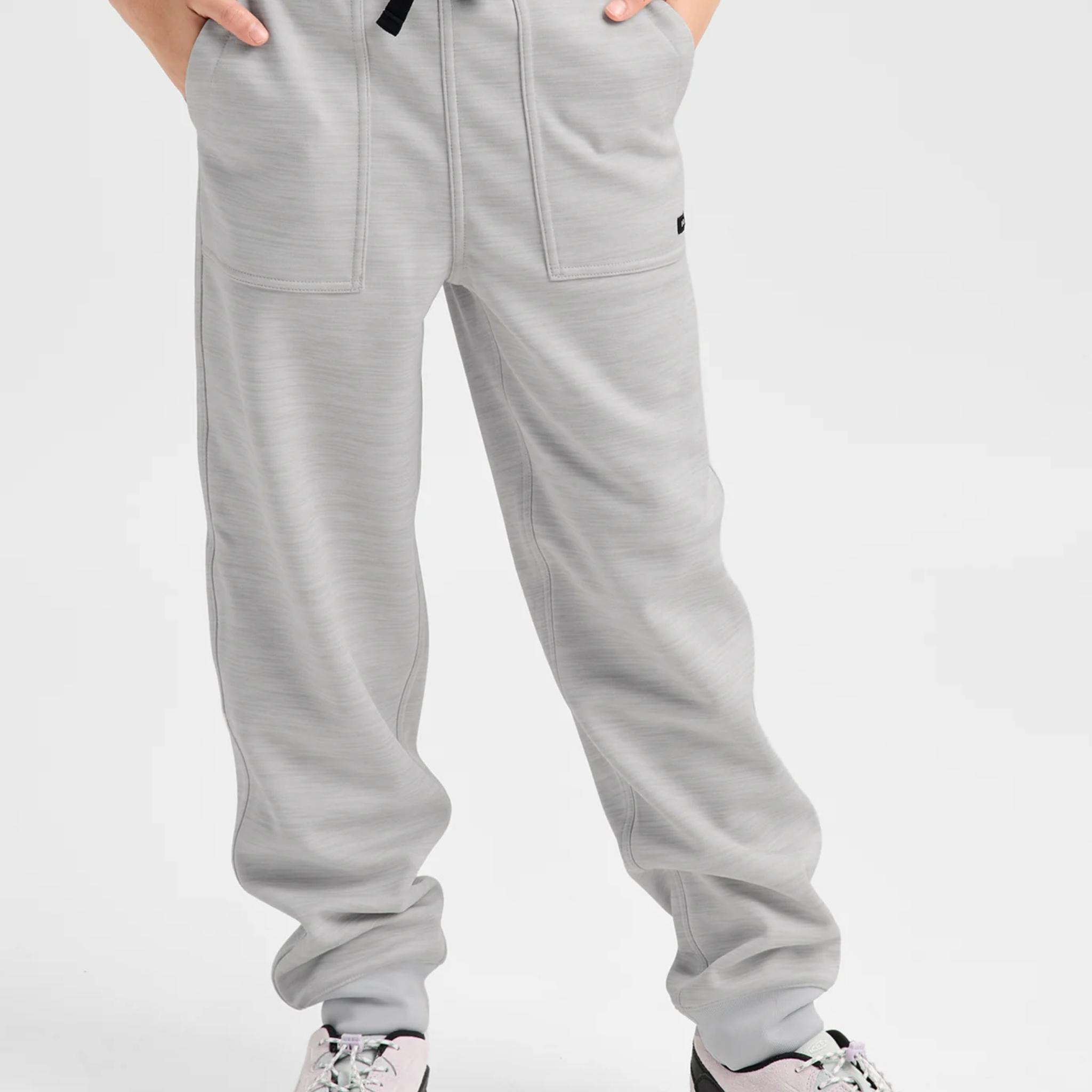 Burton Kids Oak Fleece Pants in Grey Cloud with regular unisex fit designed for comfortable everyday movement