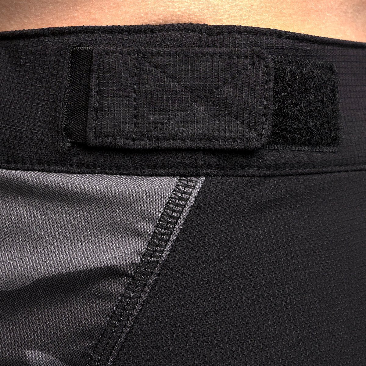 FastHouse Youth Crossline 2.0 Short - Mountain Kids Outfitters: Black Camo, Waist