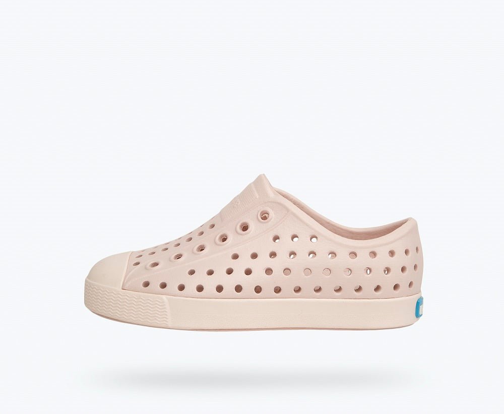 Native Jefferson Kids - Mountain Kids Outfitters: Dust Pink/Lint Pink Color - White Background side view