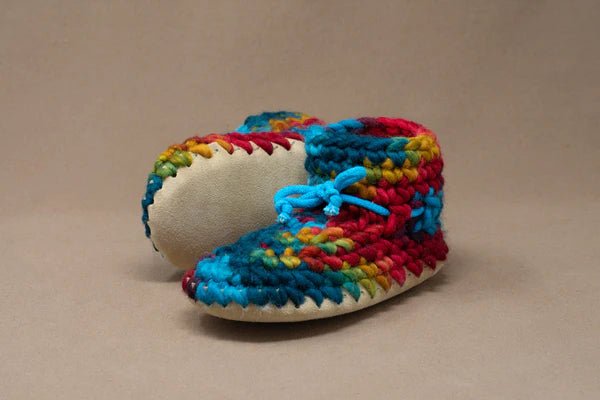 Padraig Knit Slippers (Kids Sizing) - Mountain Kids Outfitters: Rainbow Color - side view