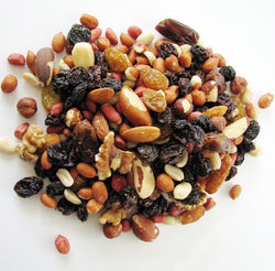 Healthy DIY Trail Mix Recipe to Make With Kids for Fun Outdoor Adventures! - Mountain Kids Outfitters