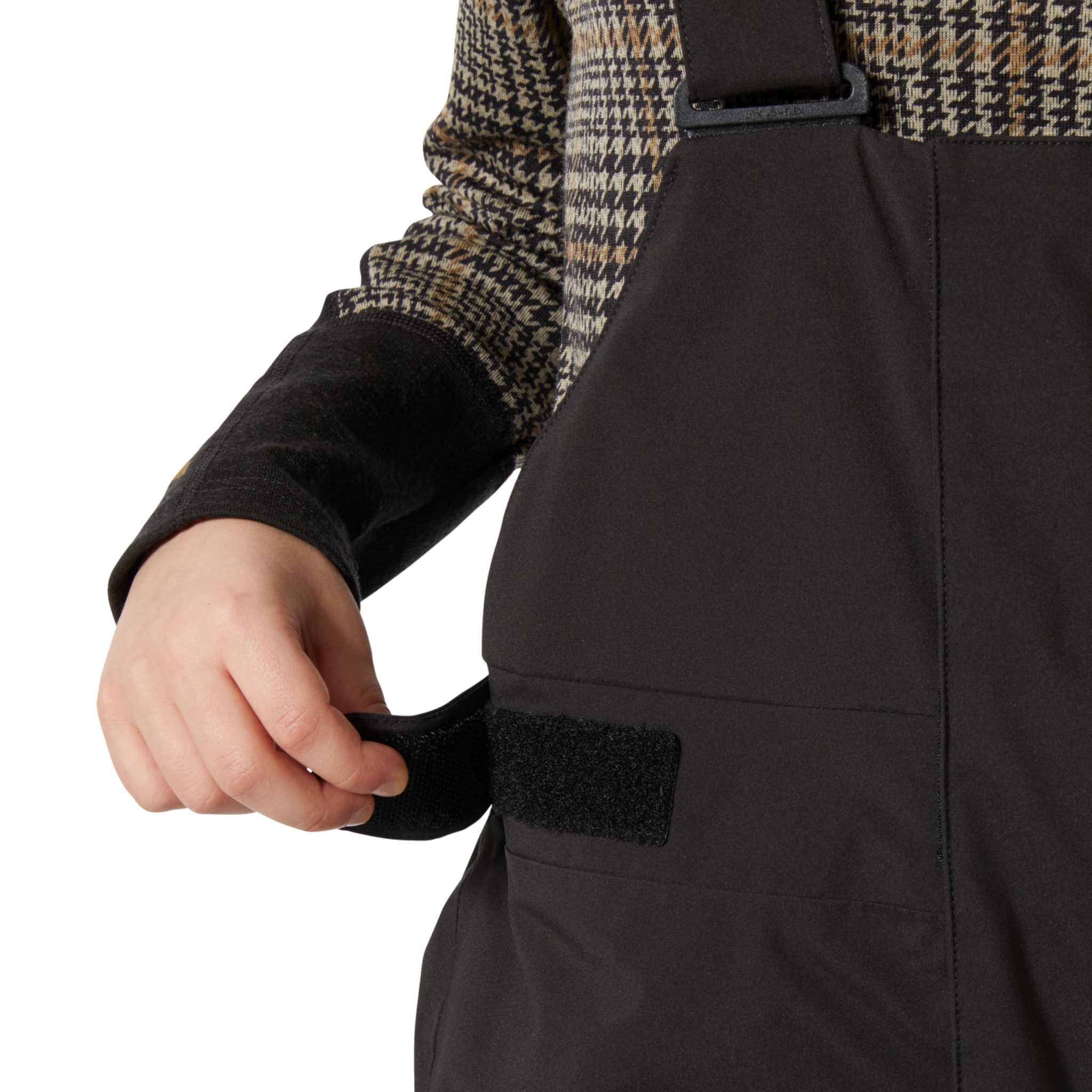 Helly Hansen Jr Summit 2.0 Bib Pants in Black with adjustable waist detail for a comfortable secure fit while skiing and snowboarding