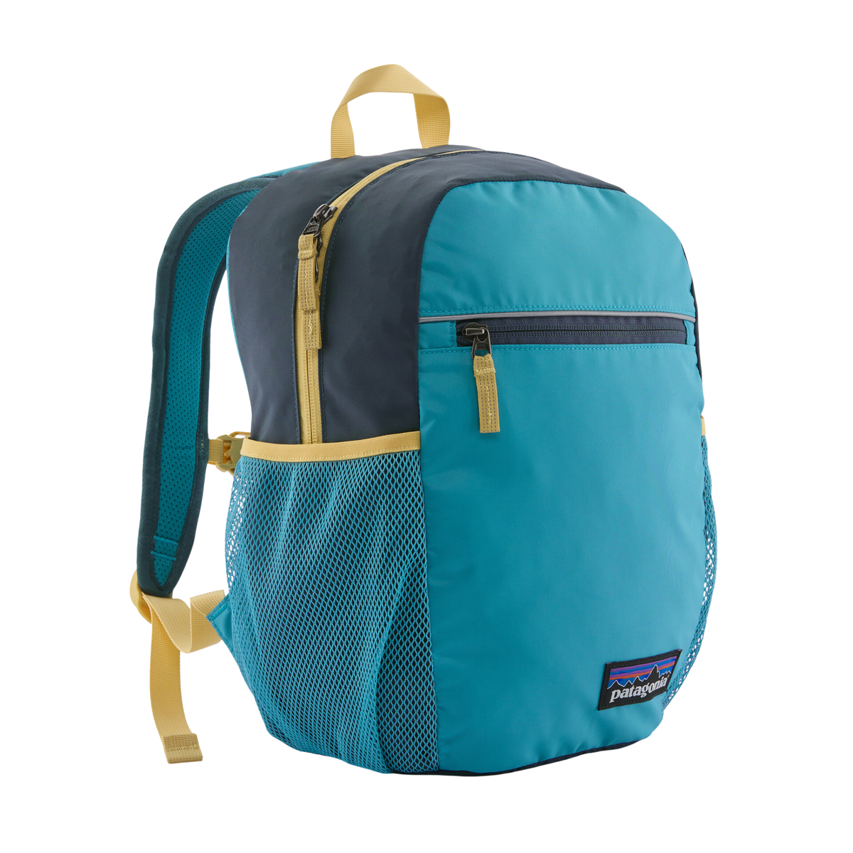Patagonia Kids Refugito Daypack 15L in Mako Blue with 100% recycled fabric, kids-specific fit, airmesh back panel and multiple storage pockets