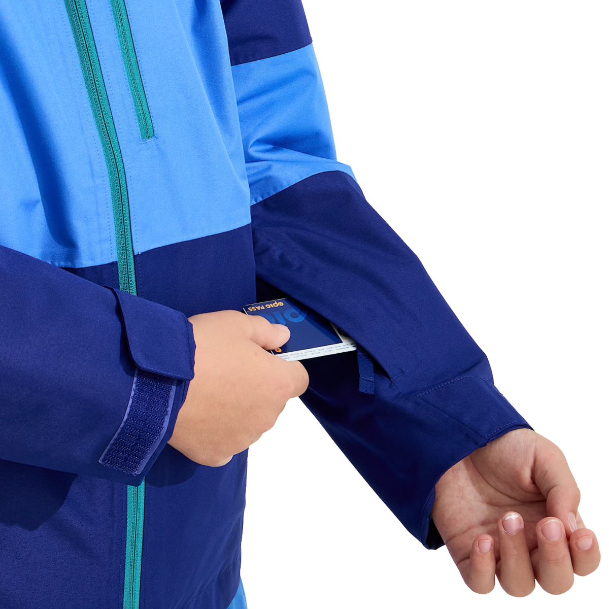 The North Face Boys Freedom Insulated Jacket secure-zip hand pocket for convenient storage on the slopes