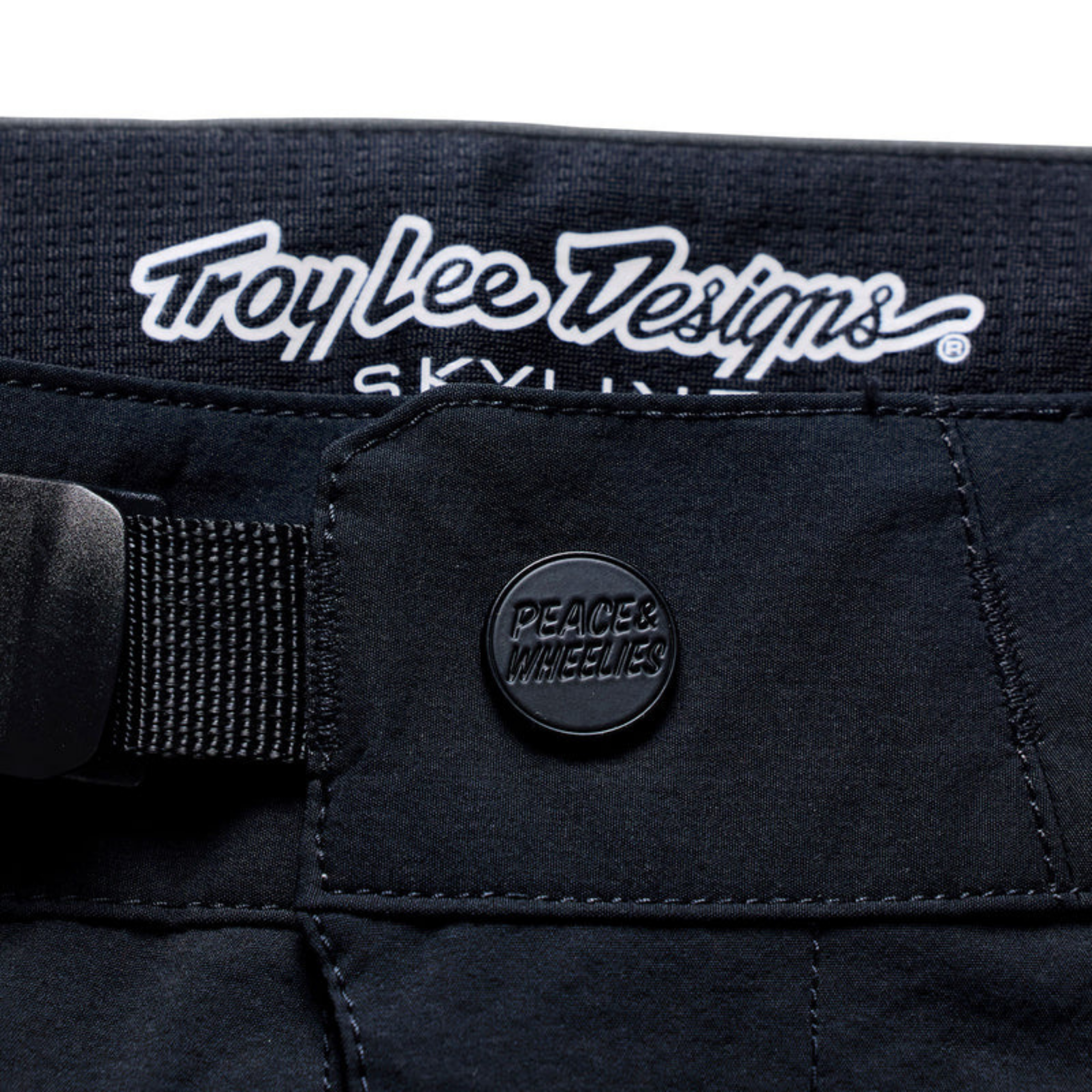 Button Close up view of Troy Lee Designs Skyline Trail Pant