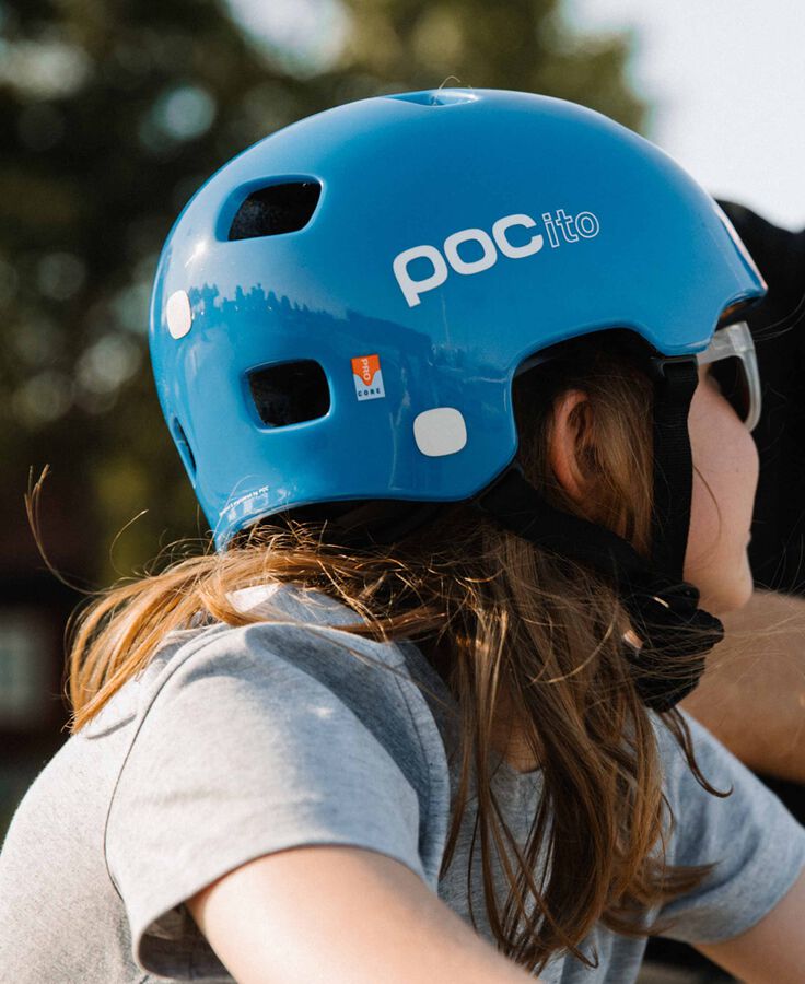 POCito Crane MIPS Bike Helmet - Mountain Kids Outfitters: Fluorescent Blue, Lifestyle View 2
