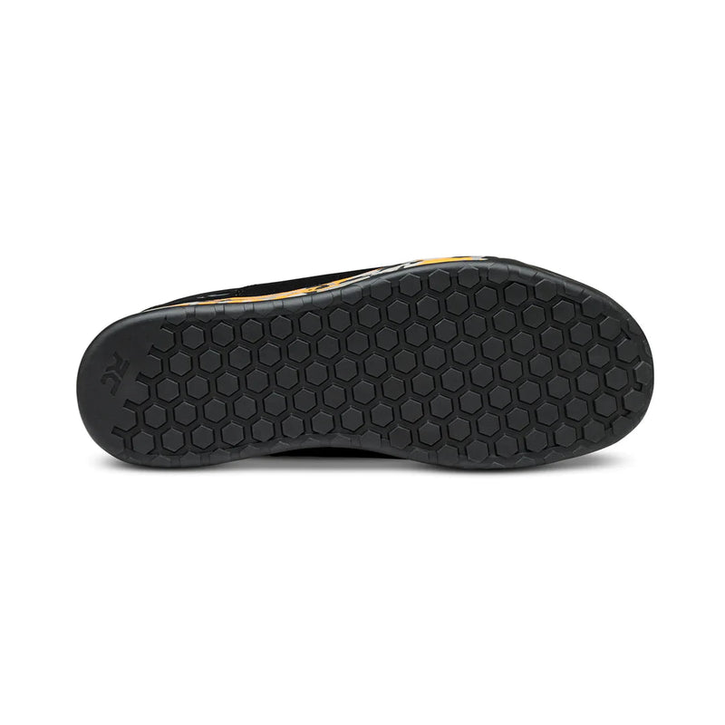 Ride Concepts Livewire LTD Youth Bike Shoes - Mountain Kids Outfitters: Vulcan Black, Sole View